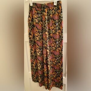Tahari airflow wide leg pants midnight blooming paisley print